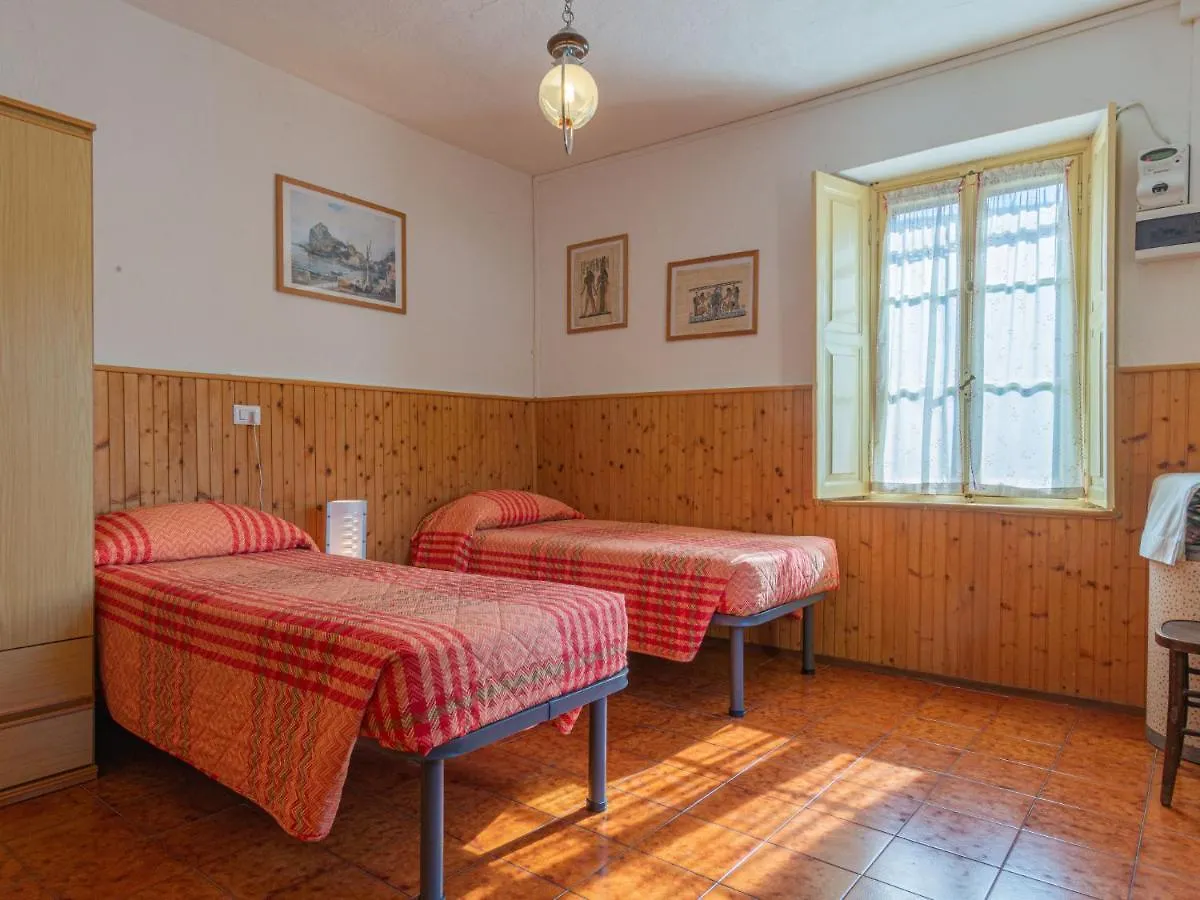 Holiday Home Carolina By Interhome Cremia Italy